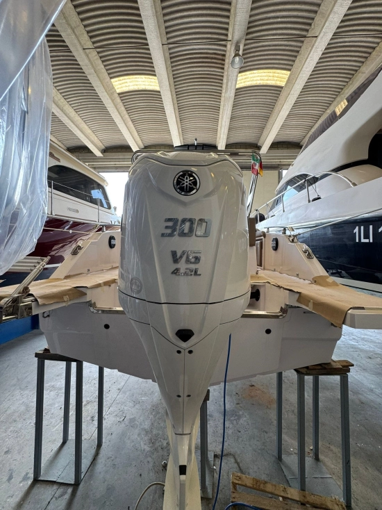Ranieri 275 sl usado à venda