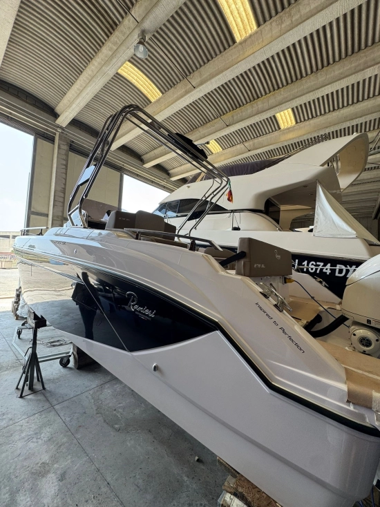 Ranieri 275 sl usado à venda