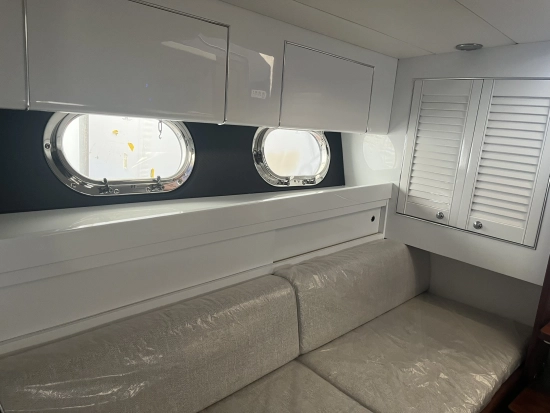 Magnum Marine 40 usata in vendita