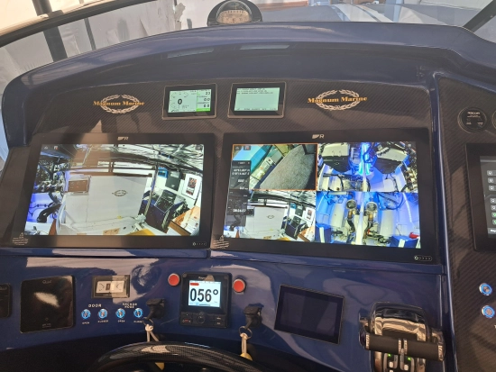 Magnum Marine 40 usata in vendita