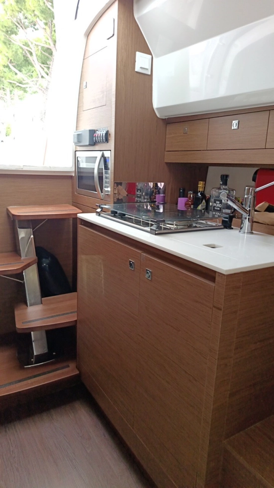 Jeanneau Cap Camarat 10.5 WA de segunda mano en venta