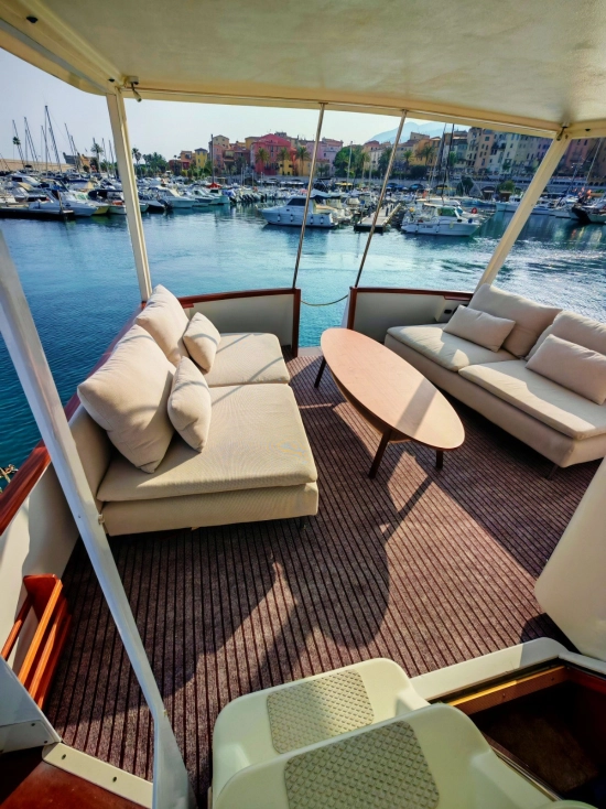 Ocean yacht 48 usado à venda