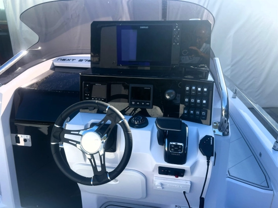 Ranieri Next 285 LX usata in vendita