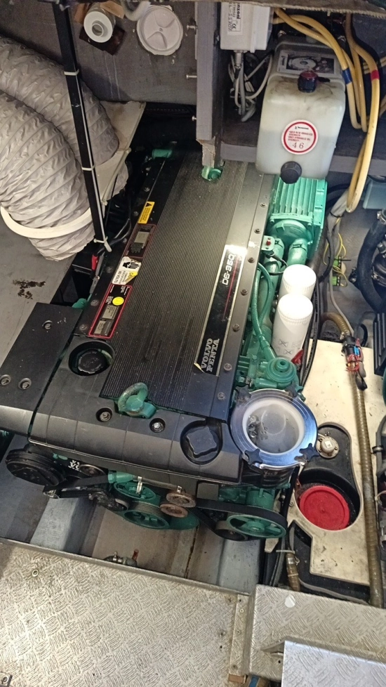 Elan Marine 42 POWER usado à venda