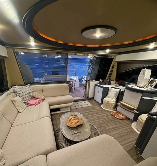 Ferretti 680 usata in vendita