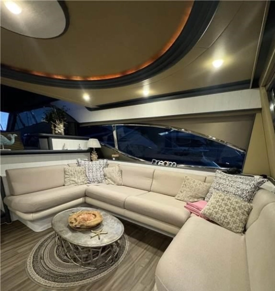 Ferretti 680 usata in vendita