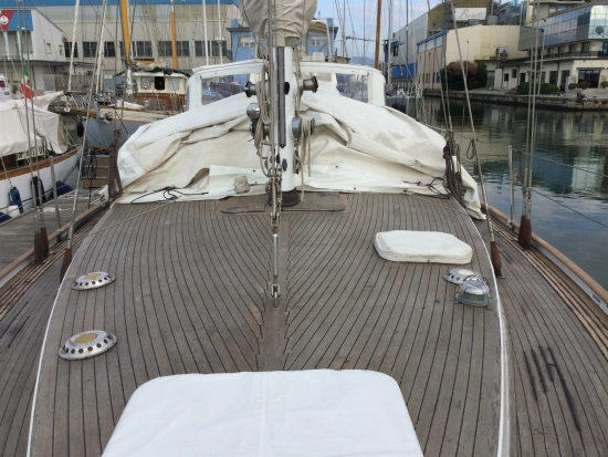 Benetti Sailing Division MOTOVELIERO usata in vendita