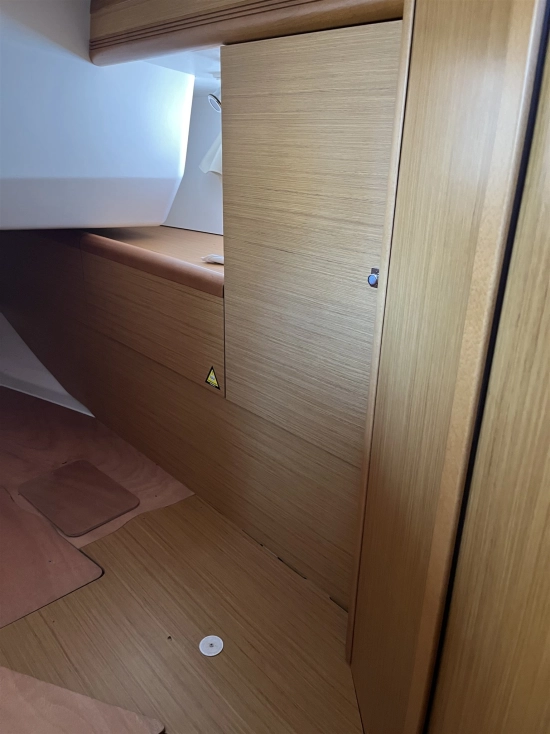 Jeanneau Sun Odyssey 49i usado à venda