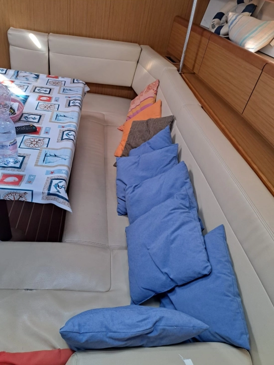 Jeanneau Sun Odyssey 49i usado à venda