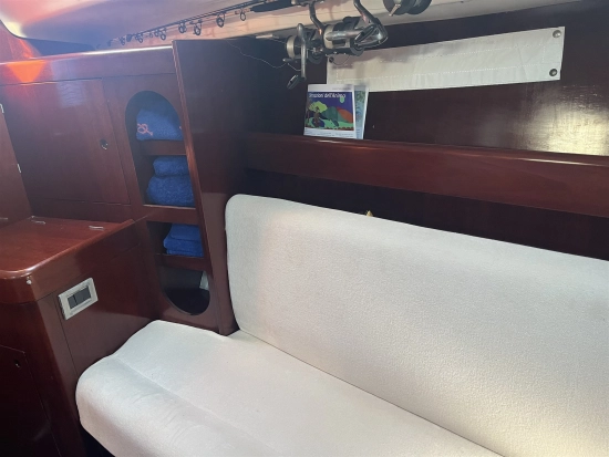 Beneteau First 45 usado à venda