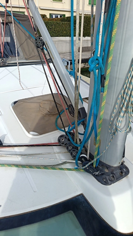 Jeanneau Sun Odyssey 42 DS usado à venda