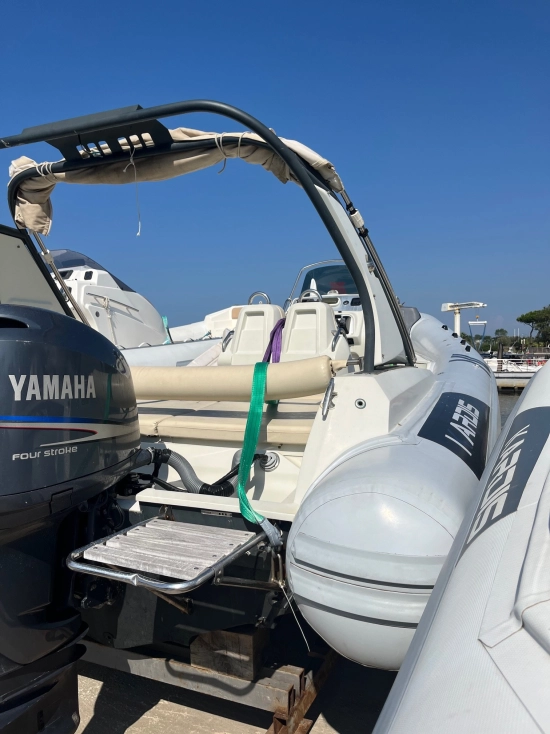 Kardis THUNDERBIRD 7.80 usata in vendita