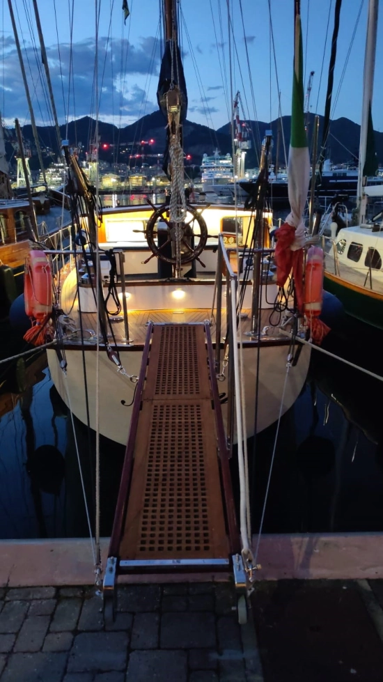 Ciro Massa Kecht Motorsailer de segunda mano en venta