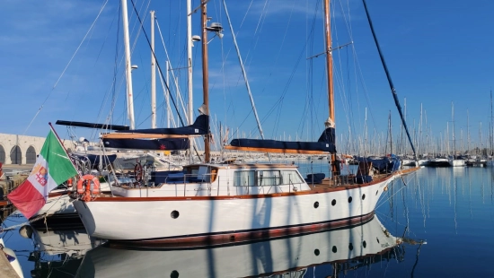 Ciro Massa Kecht Motorsailer de segunda mano en venta