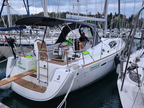 Beneteau Oceanis 43 usado à venda