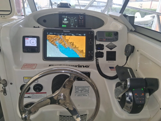 Boston Whaler 255 Conquest de segunda mano en venta