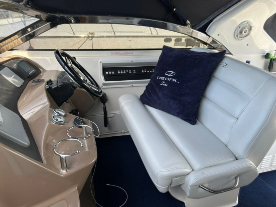 Regal 3760 Commodore de segunda mano en venta