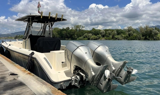 Pursuit 2670 Cuddy Center Console de segunda mano en venta
