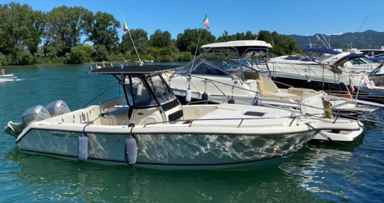 Pursuit 2670 Cuddy Center Console de segunda mano en venta