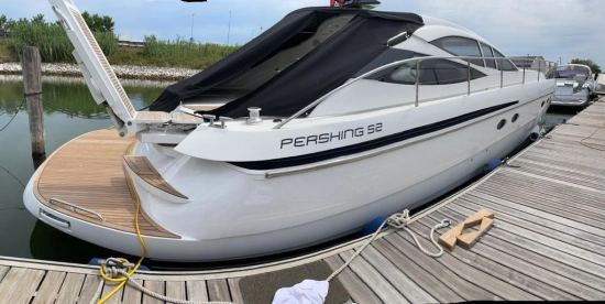 Pershing 52 usado à venda