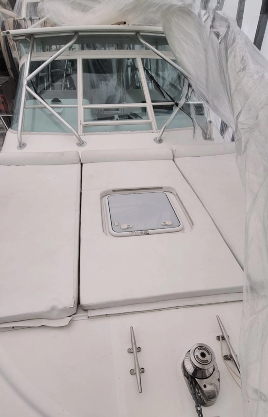 Cabo Yachts 32 Express Tuna Tower usata in vendita