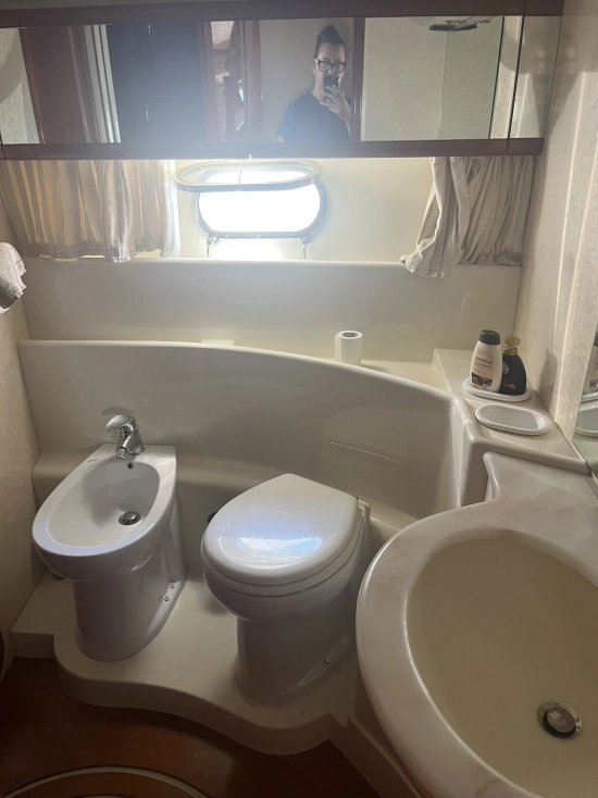 Ferretti 57 usata in vendita