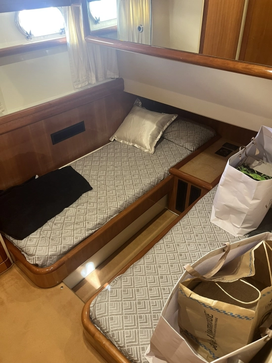 Ferretti 57 usata in vendita