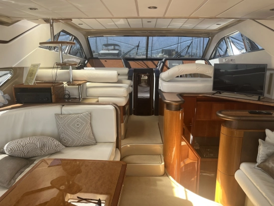 Ferretti 57 usata in vendita