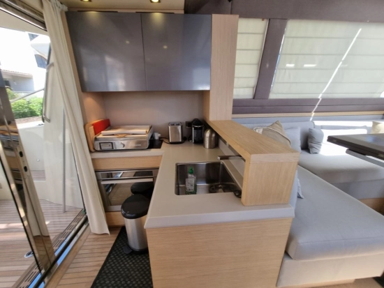 Beneteau Montecarlo 5S de segunda mano en venta