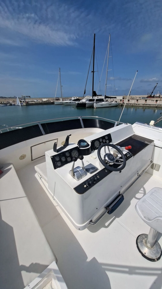 Uniesse 42 Fly de segunda mano en venta