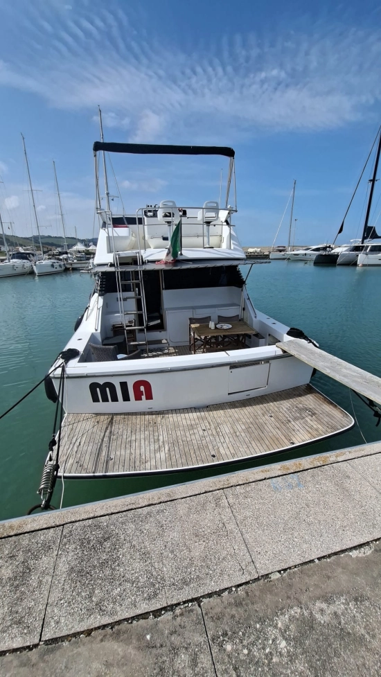 Uniesse 42 Fly de segunda mano en venta