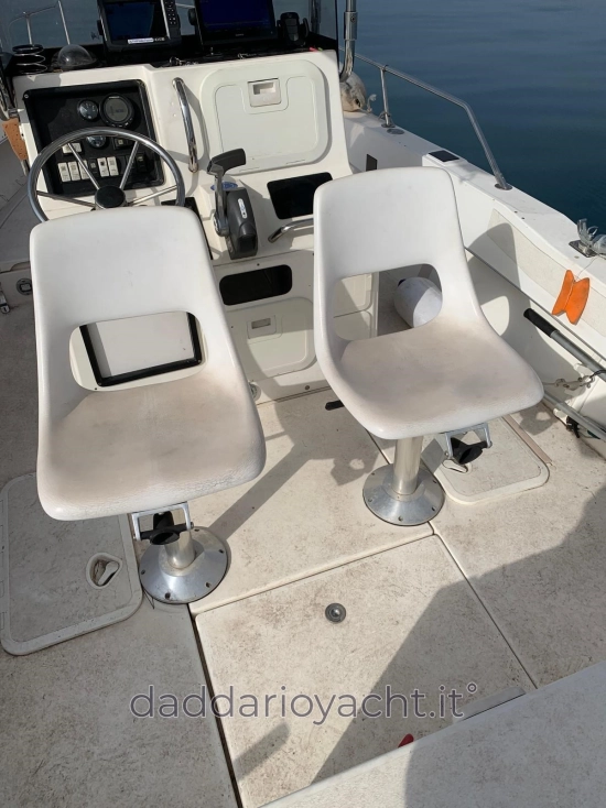 Sea Ray LAGUNA 17 usado à venda
