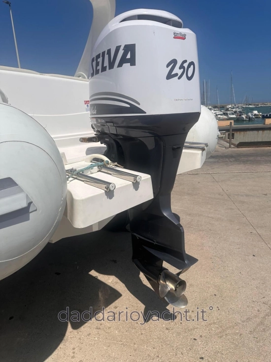 Selva Marine 800 de segunda mano en venta