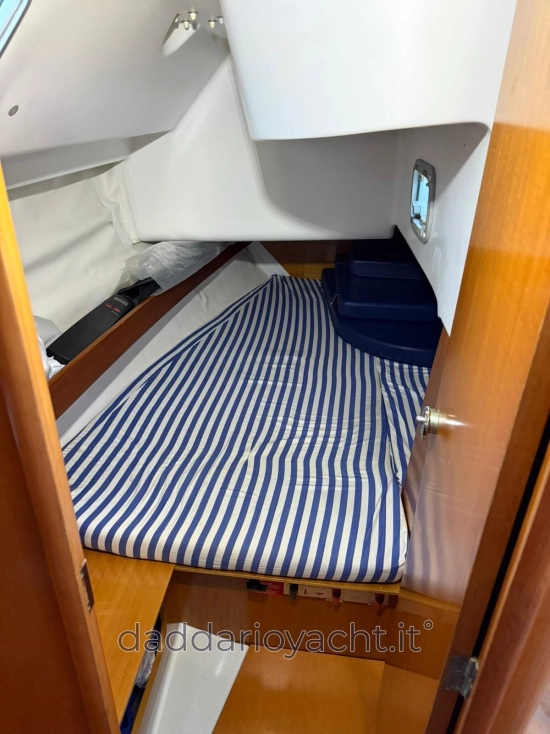 Beneteau First 33.7 usado à venda