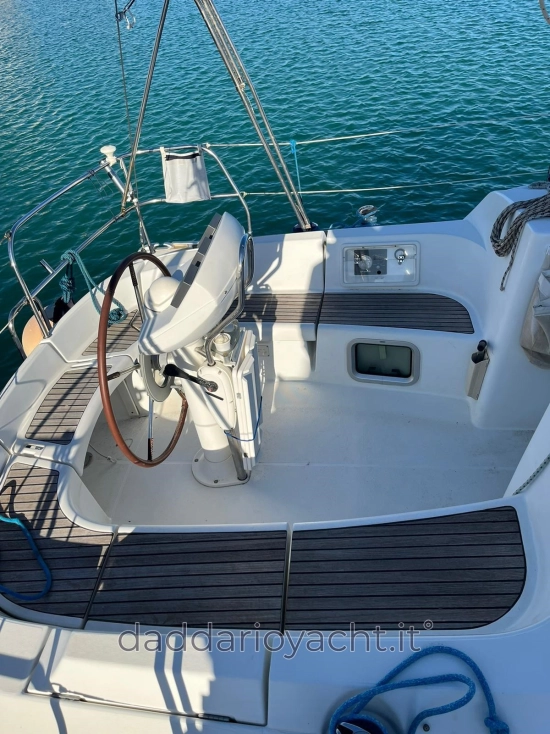 Jeanneau Sun Odyssey 35 usado à venda
