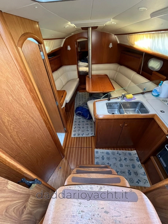 Jeanneau Sun Odyssey 35 usado à venda