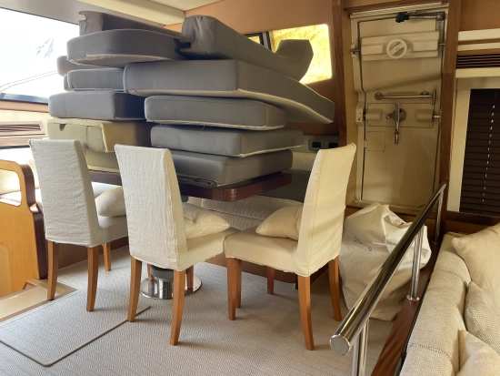 Ferretti Altura 690 usado à venda