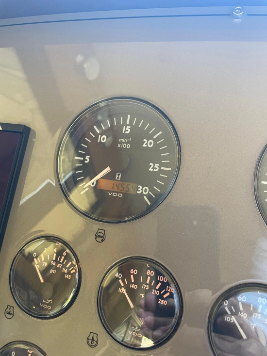 Ferretti Altura 690 usado à venda