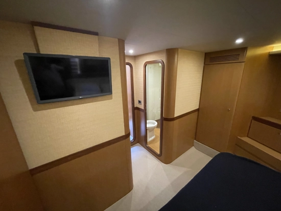 Ferretti Altura 690 usado à venda
