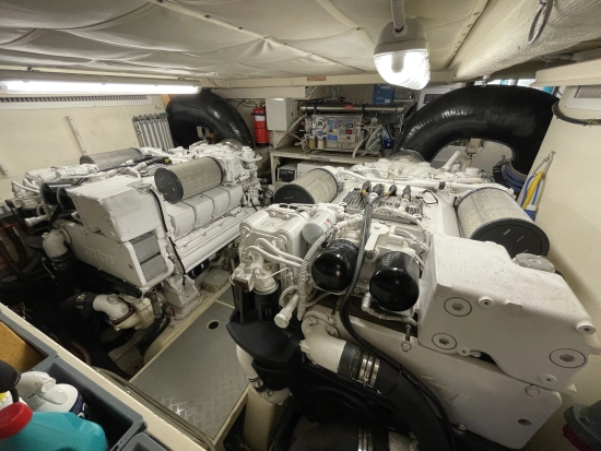 Ferretti Altura 690 usado à venda