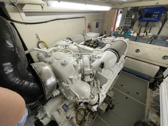 Ferretti Altura 690 usado à venda