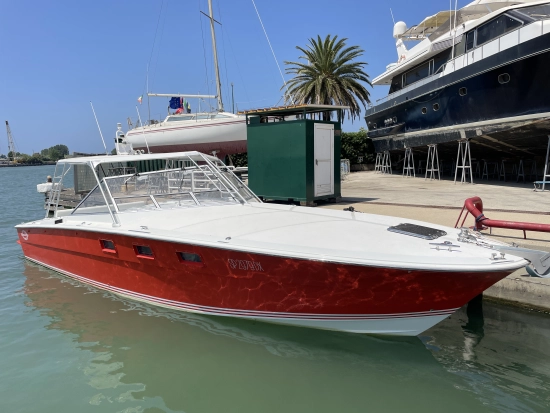 MAGNUM MARINE 35 HT usado à venda