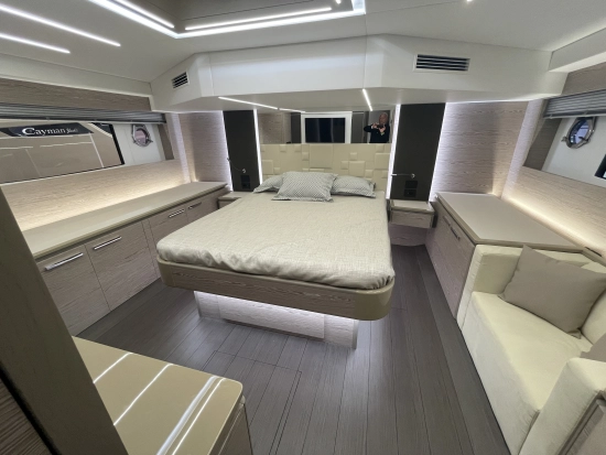 CAYMAN YACHTS S 600 de segunda mano en venta
