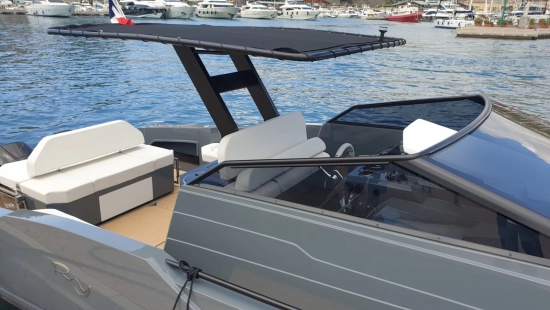 RIO YACHTS DAYTONA 34 usado à venda