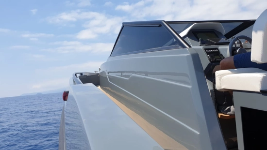 RIO YACHTS DAYTONA 34 usado à venda