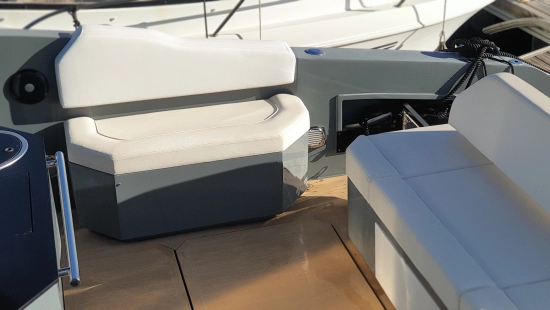 RIO YACHTS DAYTONA 34 usado à venda