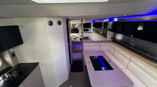 RIO YACHTS PARANA 38 usado à venda