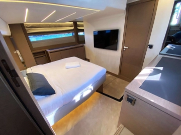 Prestige 520 FLY usata in vendita