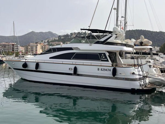 Tecnomarine T62 usata in vendita
