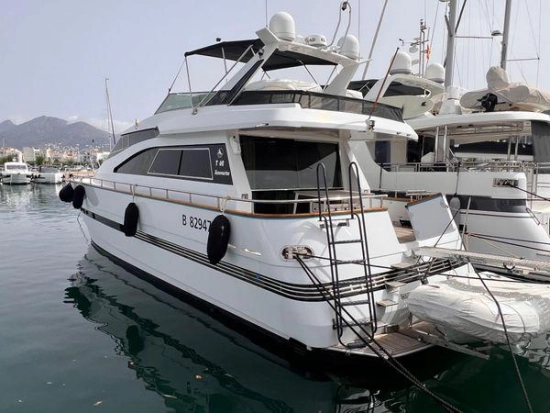 Tecnomarine T62 usata in vendita